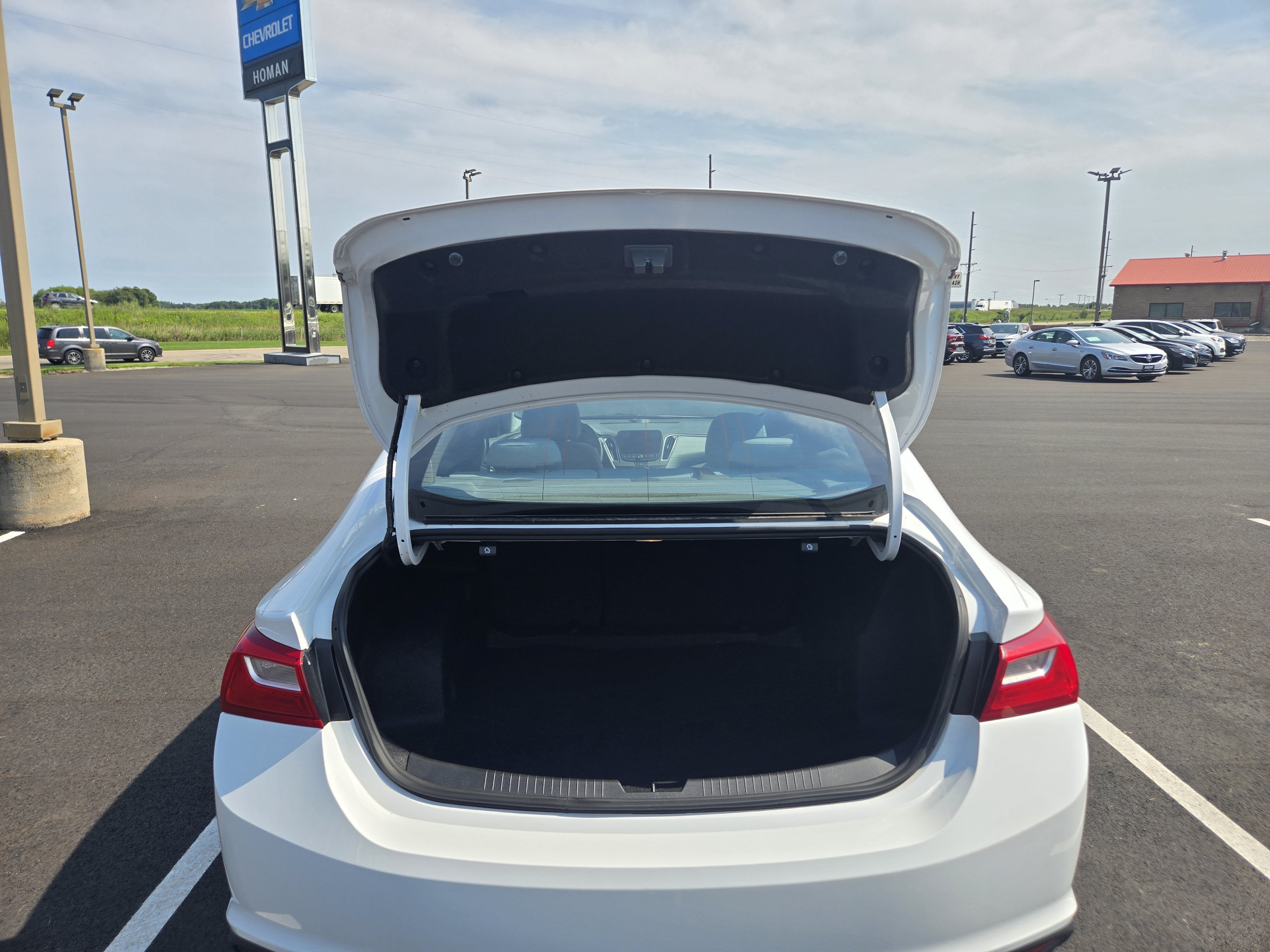 2022 Chevrolet Malibu LS
