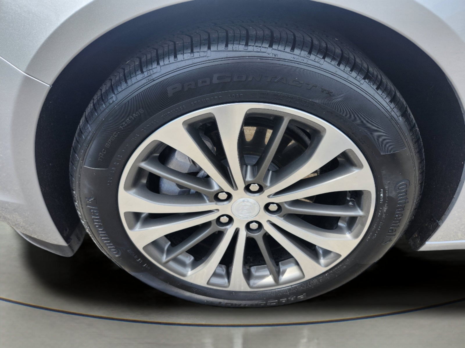 2017 Buick LaCrosse Essence
