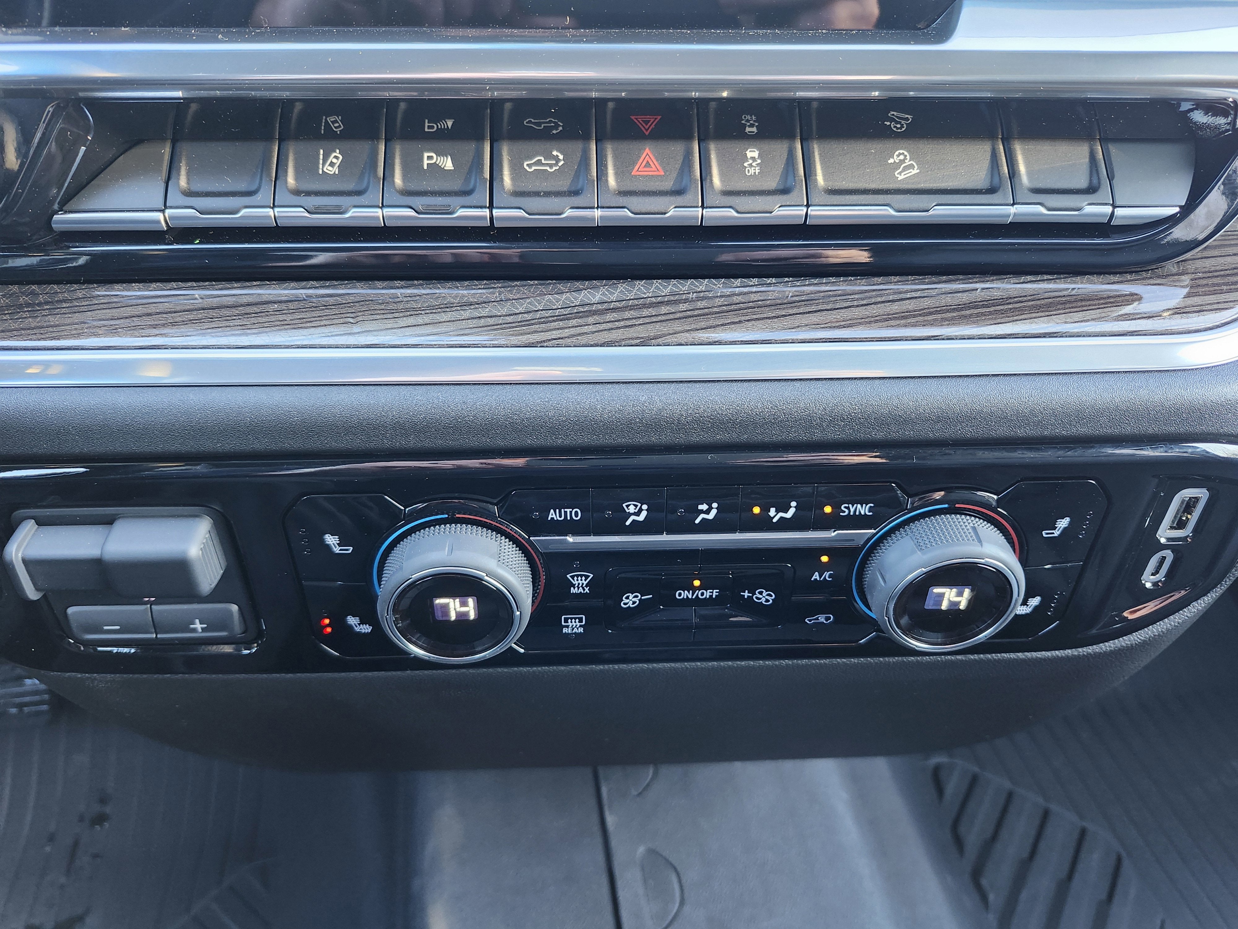 2025 Chevrolet Silverado 3500 HD LT