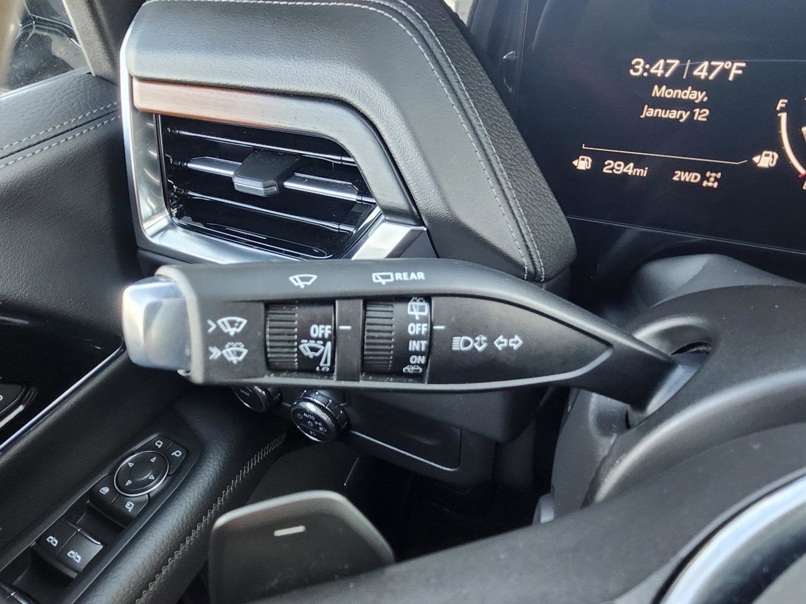 2025 GMC Yukon XL Denali