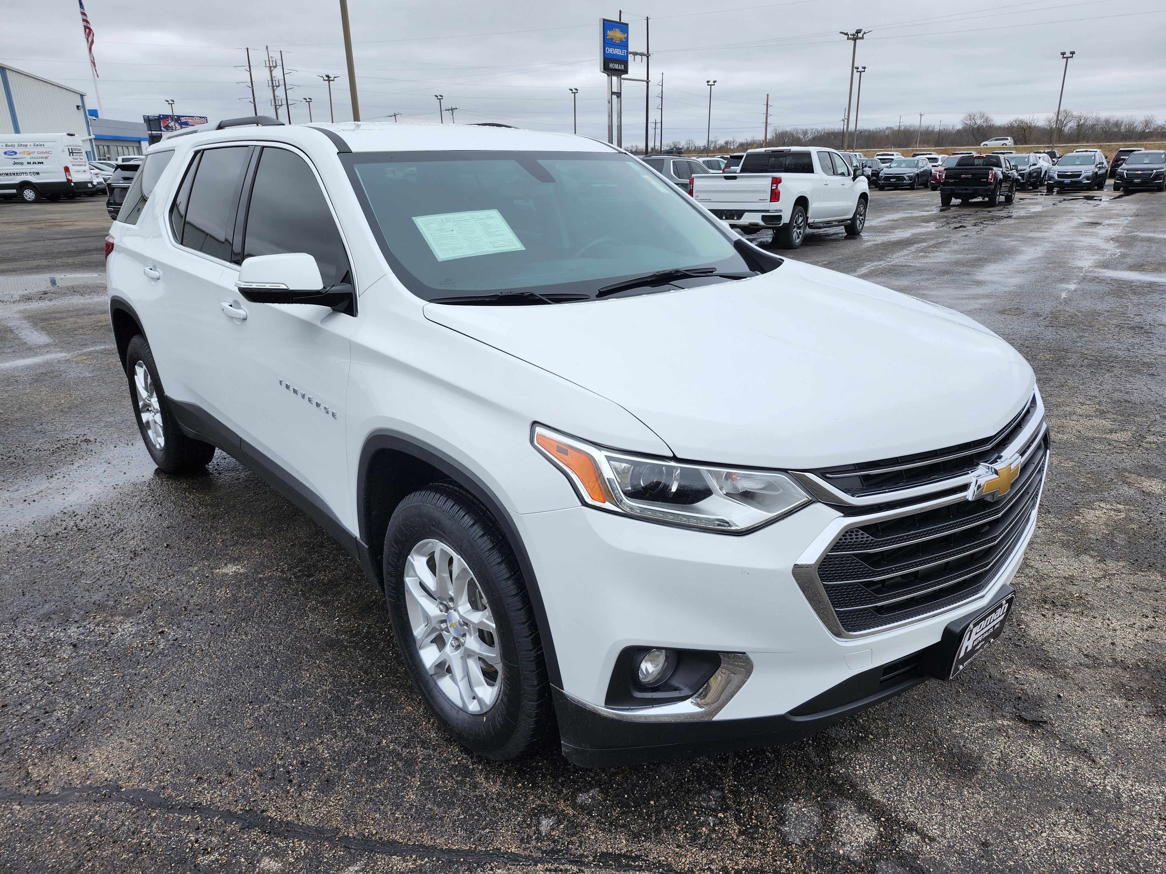 2018 Chevrolet Traverse LT Cloth