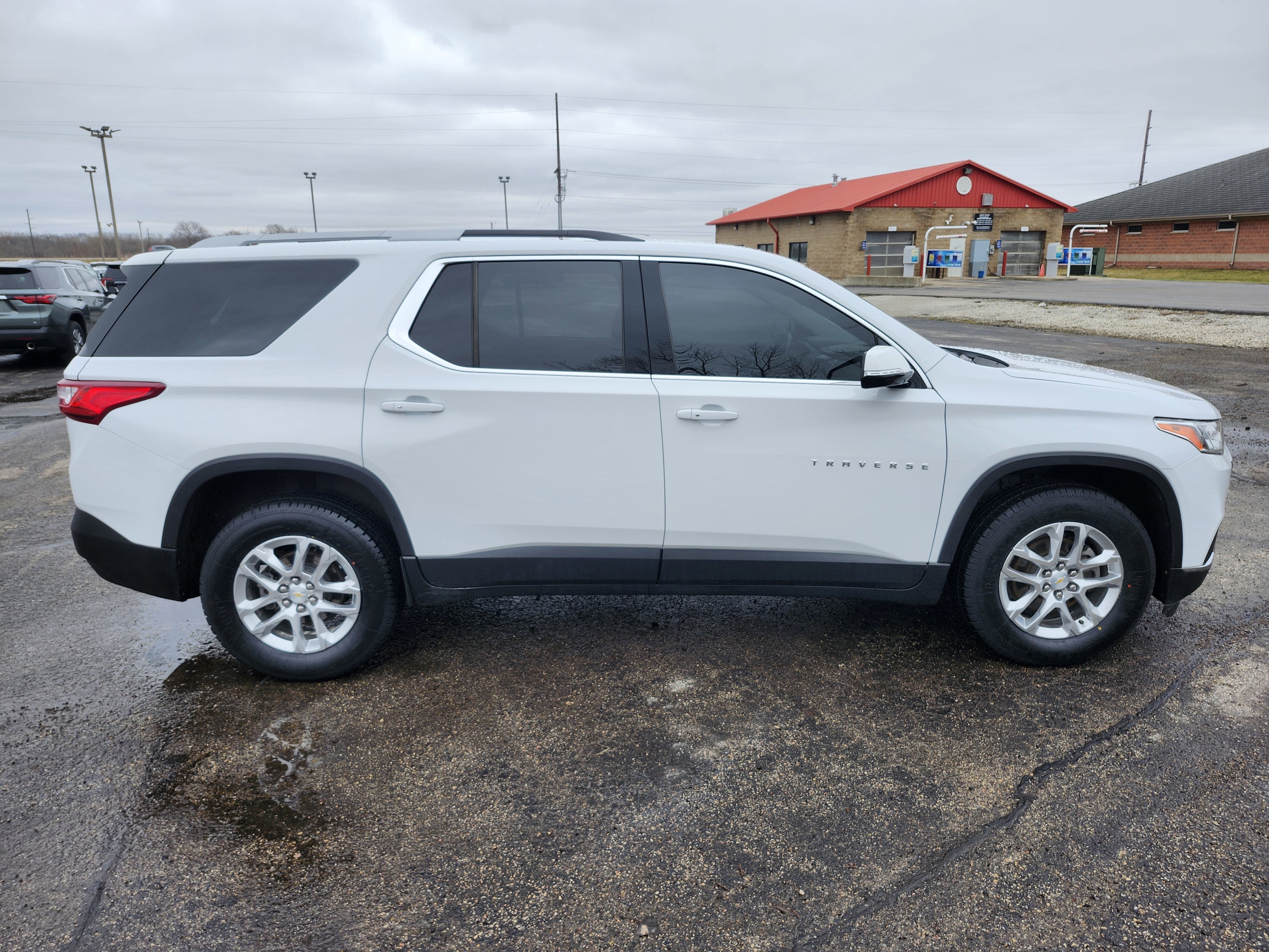 2018 Chevrolet Traverse LT Cloth