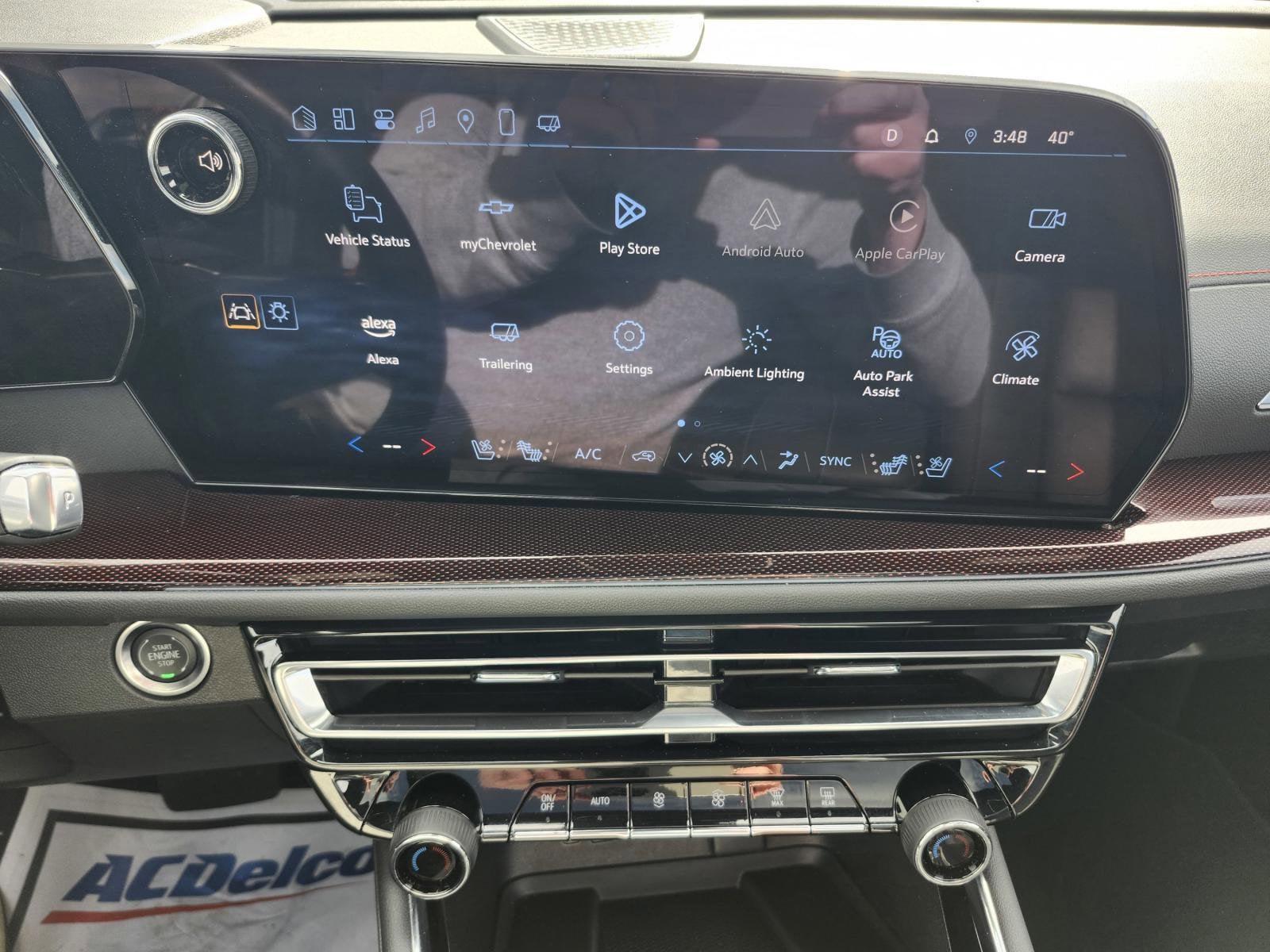 2025 Chevrolet Traverse RS