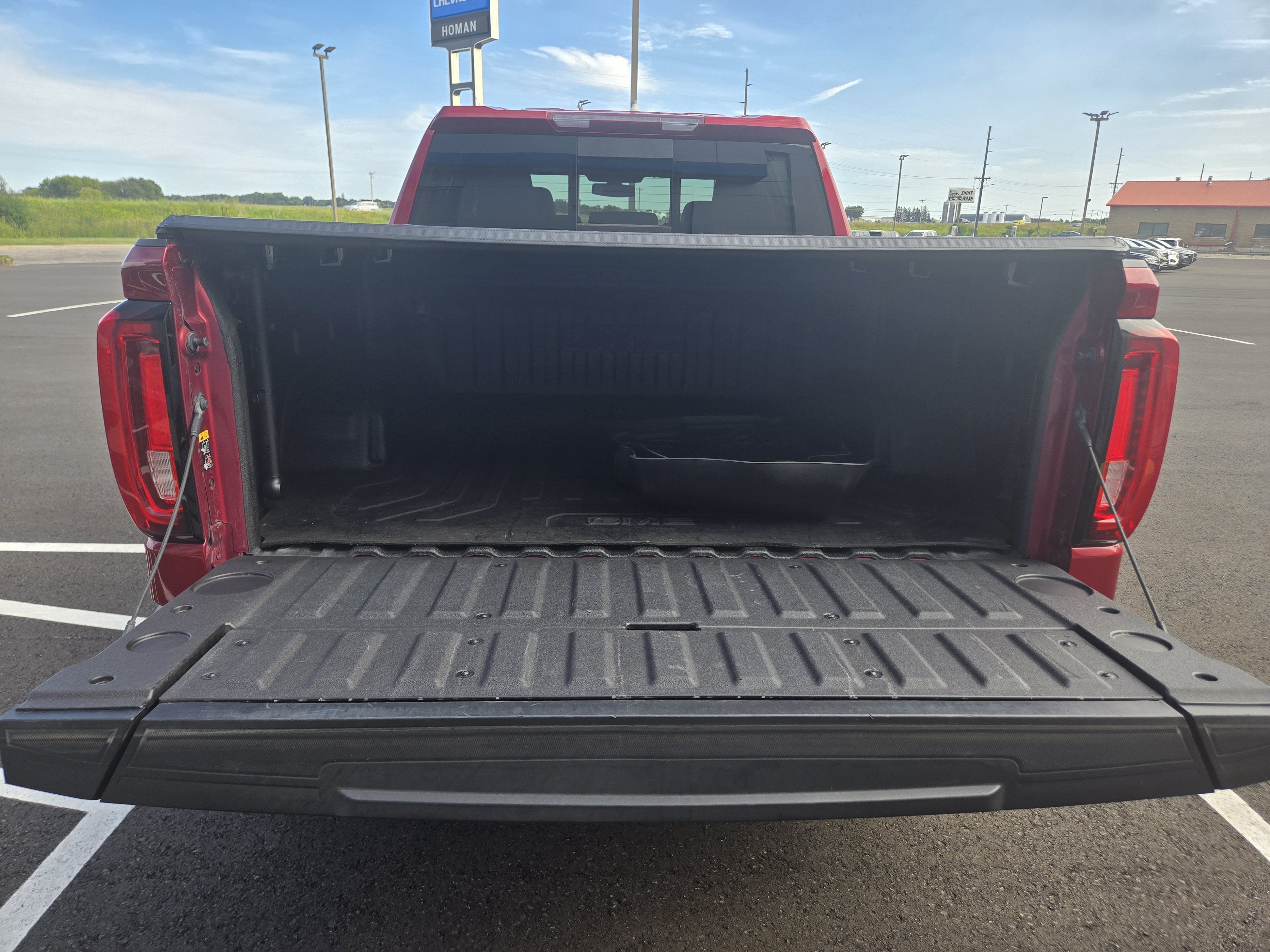 2020 GMC Sierra 1500 SLT