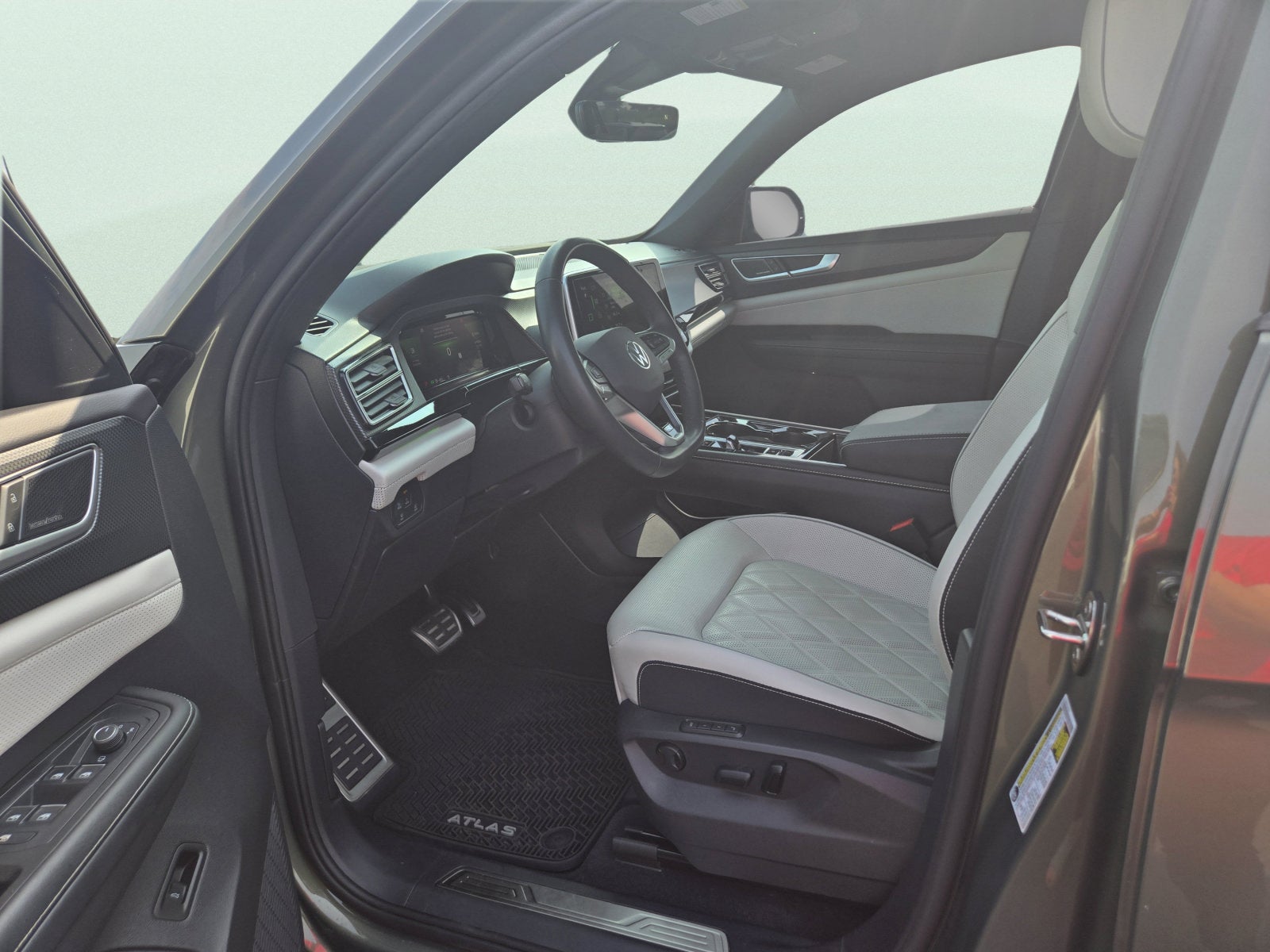 2025 Volkswagen Atlas Cross Sport 2.0T SEL Premium R-Line