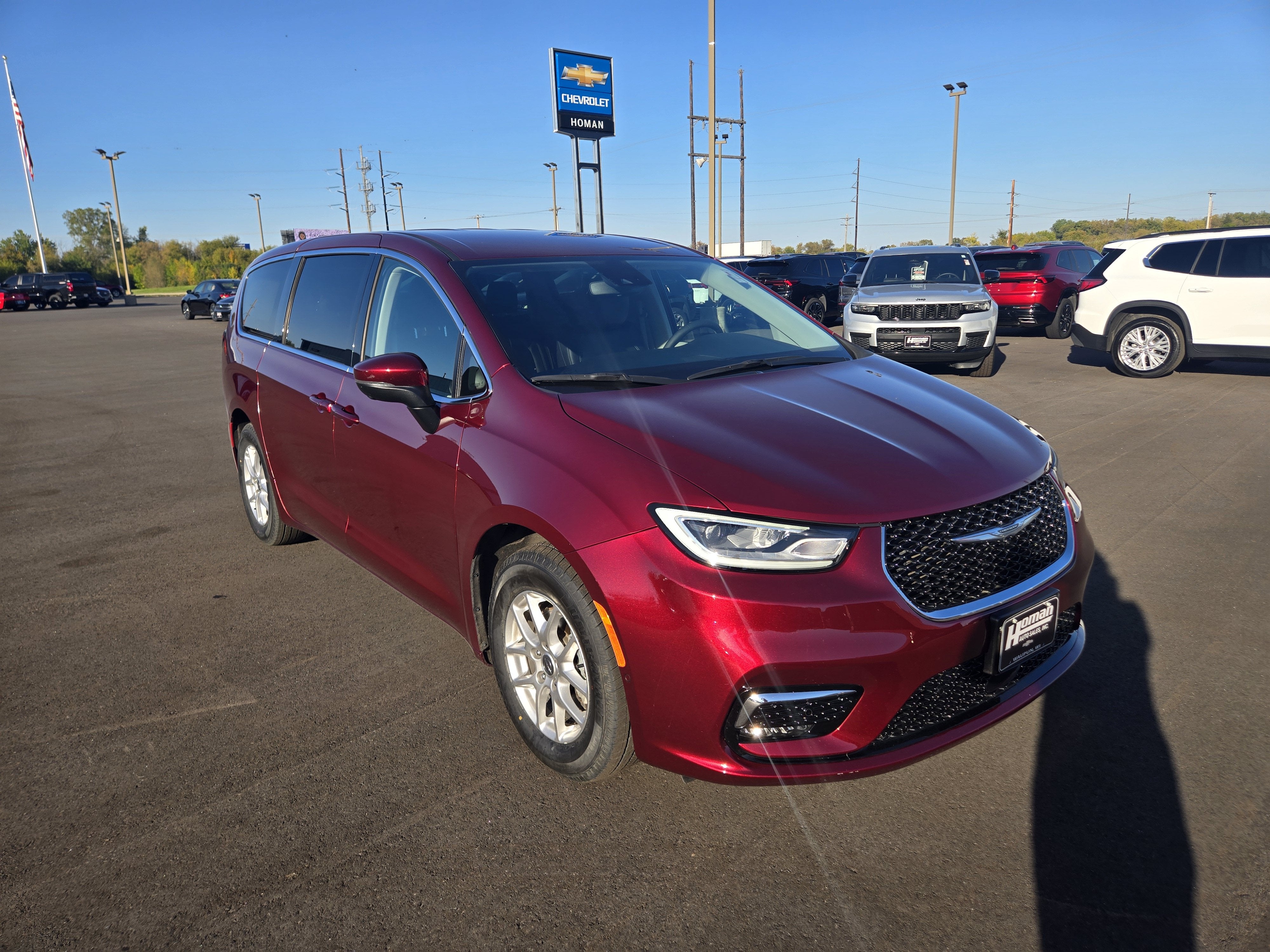 2023 Chrysler Pacifica Touring L