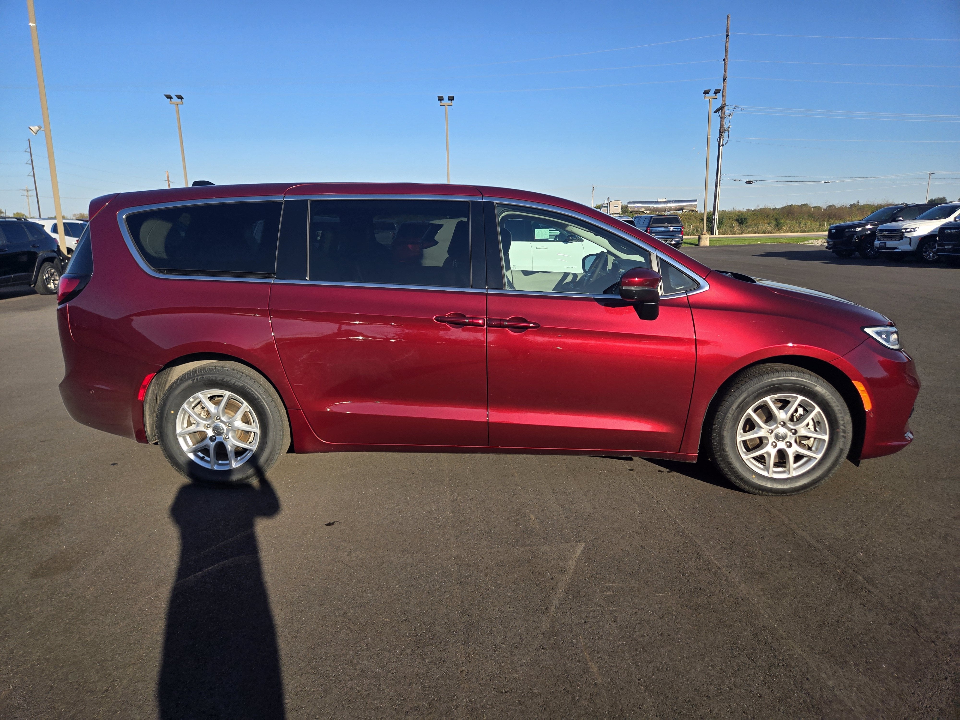2023 Chrysler Pacifica Touring L