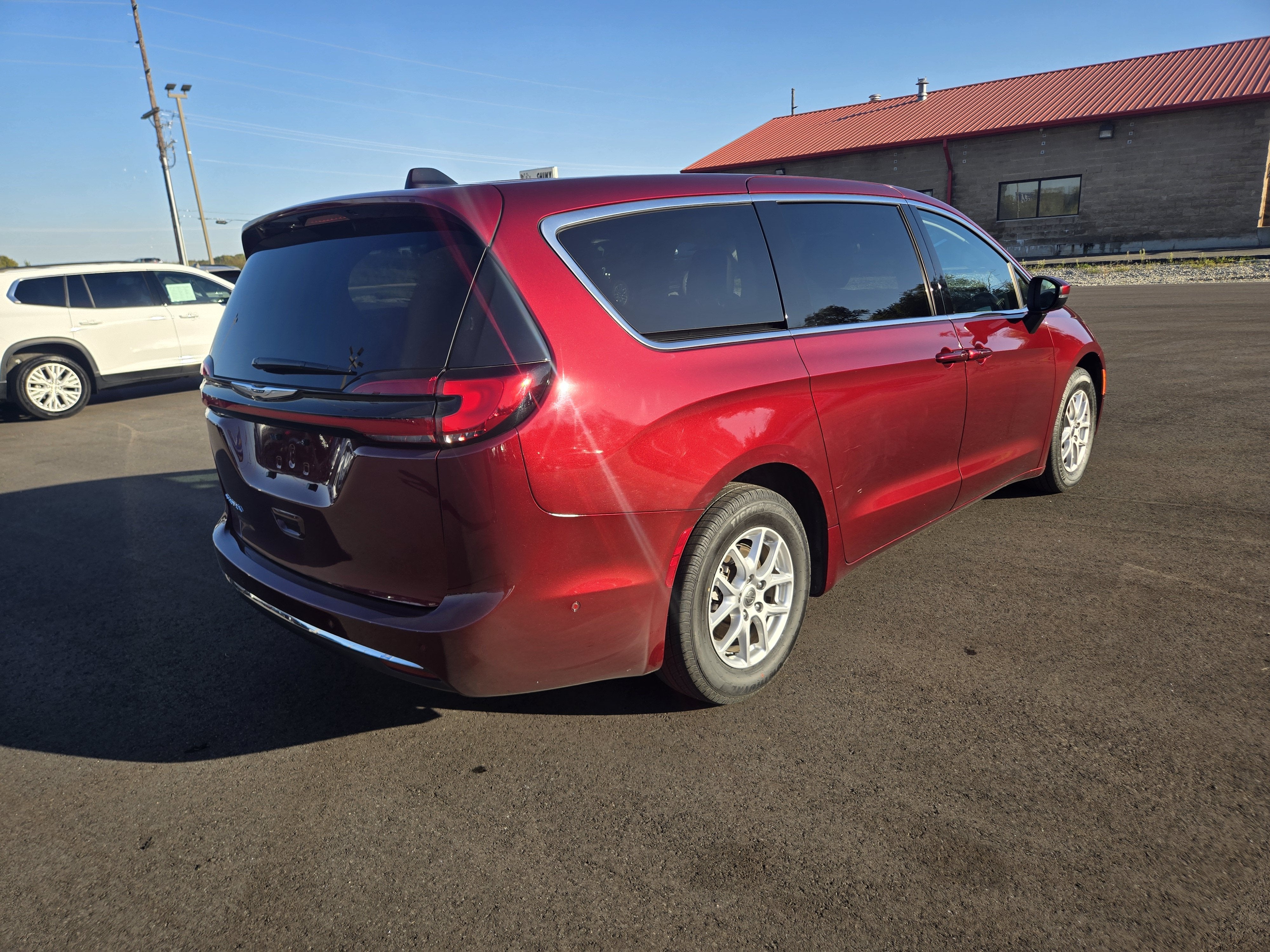 2023 Chrysler Pacifica Touring L