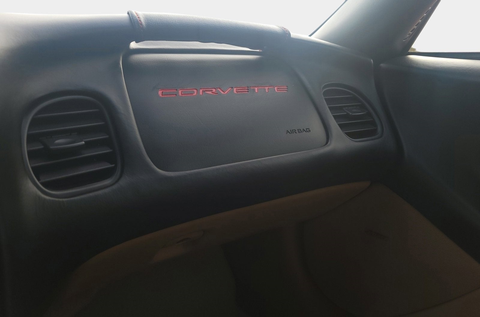 2004 Chevrolet Corvette CORVETTE